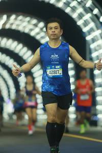 BIB: 2023, 42817
                            <button type="button" onclick="openModal(21115240)" class="btn btn-primary btn-sm float-right btn-popup" data-toggle="modal" data-target=".modal-high-quality">
                        <i class="fas fa-shopping-cart"></i> Add to Cart
                    </button>
                                            <button type="button" onclick="isThisMe(21115240, true)" class="btn btn-success btn-sm float-right btn-popup btn-isme hidden" data-toggle="tooltip" data-placement="bottom" title="นี่คือรูปของคุณใช่ไหม คลิกที่นี่เพื่อเอาเข้าอัลบั้ม">
                        <i class="fas fa-plus"></i> Add to album
                    </button>
                    <button type="button" onclick="isThisMe(21115240, false)" class="btn btn-warning btn-sm float-right btn-popup btn-isnotme hidden">
                        <i class="fas fa-ban"></i> Remove from album
                    </button>